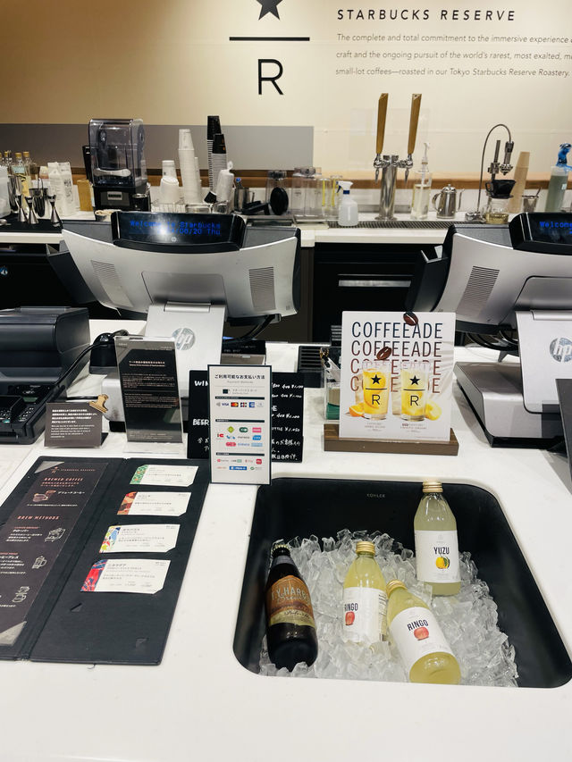 【東京:銀座】日本でも数店舗のみ！スターバックスの高級店！！