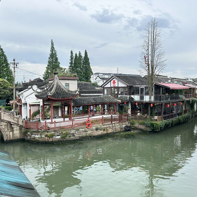 Wandered into Zhujiajiao ancient town 🛶