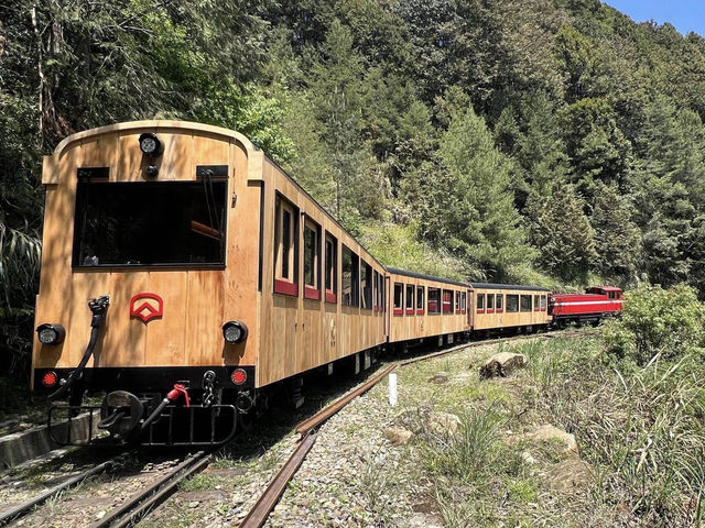 阿裡山福森號檜木車廂