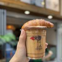 여수 이순신광장 필수디저트 거북선 직화크림커피