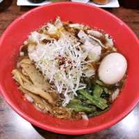 大阪観光でオススメグルメ✨日本橋でラーメン✨✨