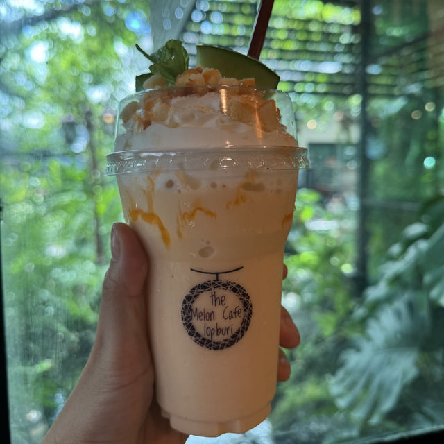 เมล่อนคาเฟ่ ลพบุรี