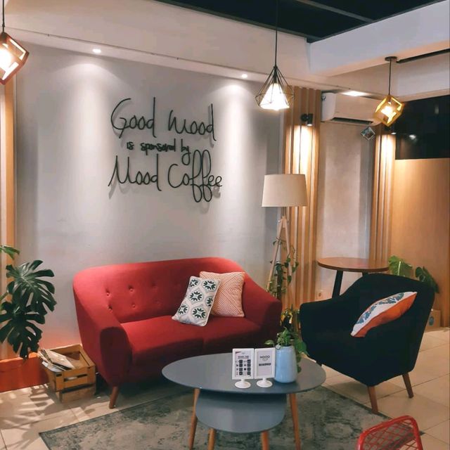 ONE OF THE COFFEE SHOPS ON JL. SABANG
