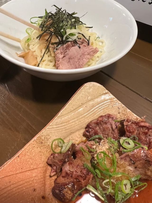 香川 / ライオン通りにあるラーメン屋おりじん