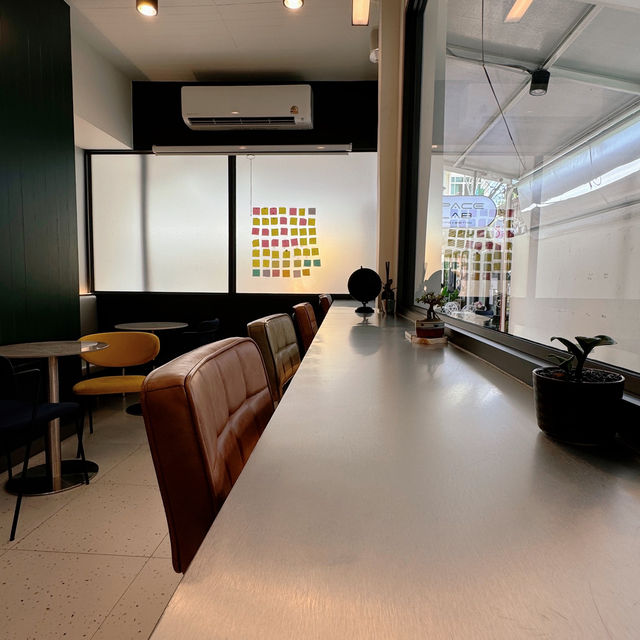Space Lab Cafe & Bistro 👩‍🚀🚀