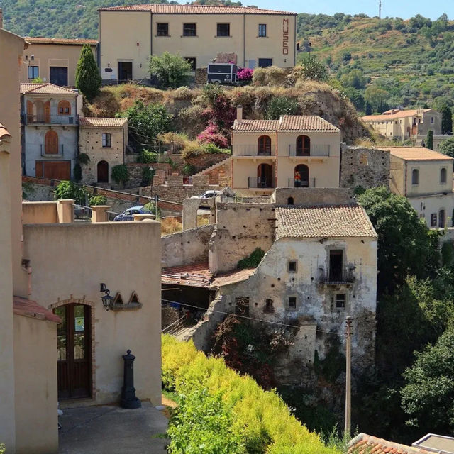 Savoka town Sicily day tour
