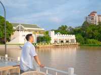 ร้านอาหารริมแม่น้ำเจ้าพระยา ปากเกร็ด นนทบุรี