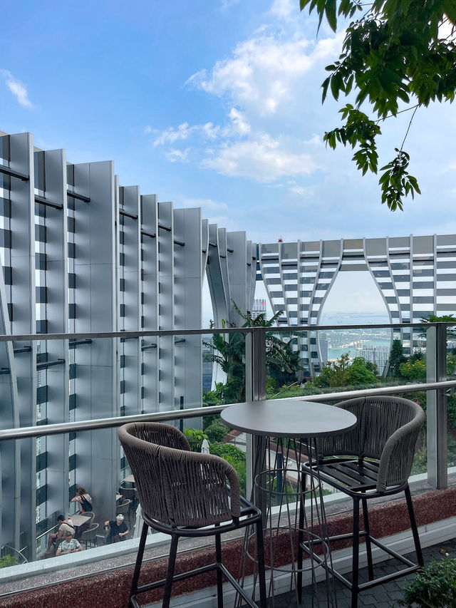 City view : Sky Garden at CapitaSpring 