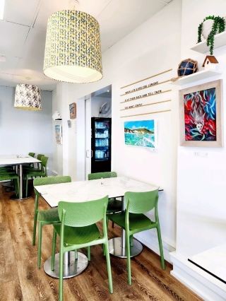 🇦🇺 Popular Cafe in Sandgate, Brisbane, QLD, Australia