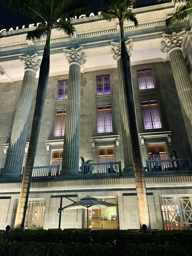 🇸🇬 Exploring the National Gallery Singapore: A Blend of Art and Architecture