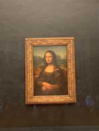 Louvre Museum สัมผัสศิลปะและประวัติศาสตร์ระดับโลก