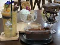 Garang .. คาเฟ่ริมทะเลพังงา
