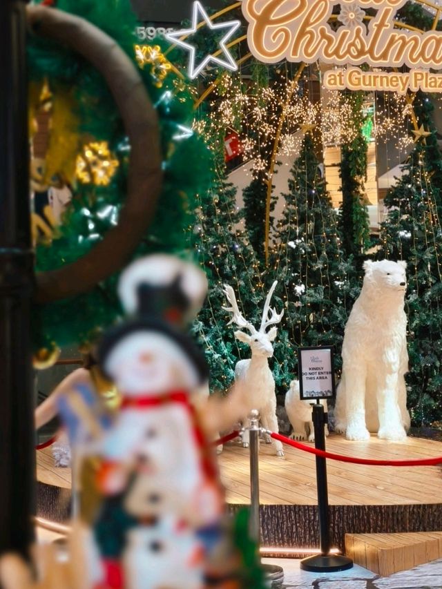 A Winter Wonderland in Tropical Penang