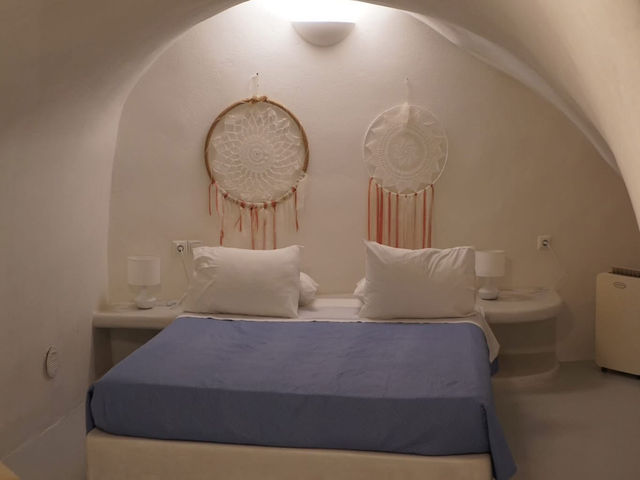 希臘聖托里尼的白色小屋 