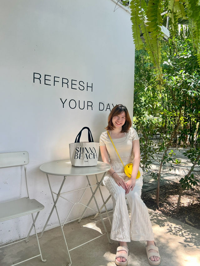 🥥 Coco & Coff คาเฟ่สวนมะพร้าว เพชรบุรี