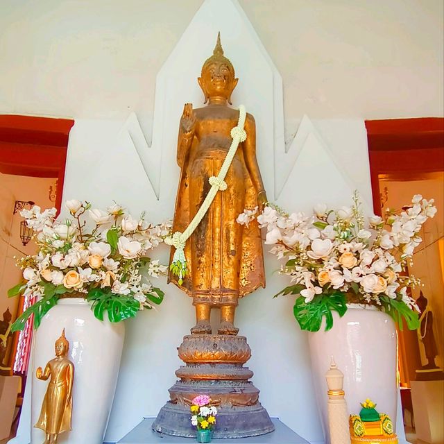 ใหญ่โต รวยทรัพย์ วัดสังเวชวิศยาราม
