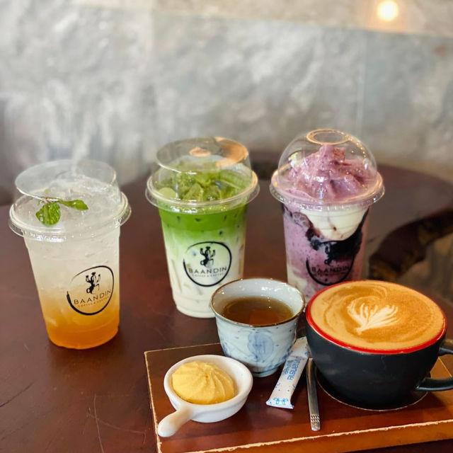 Baandin Coffee & Cactus