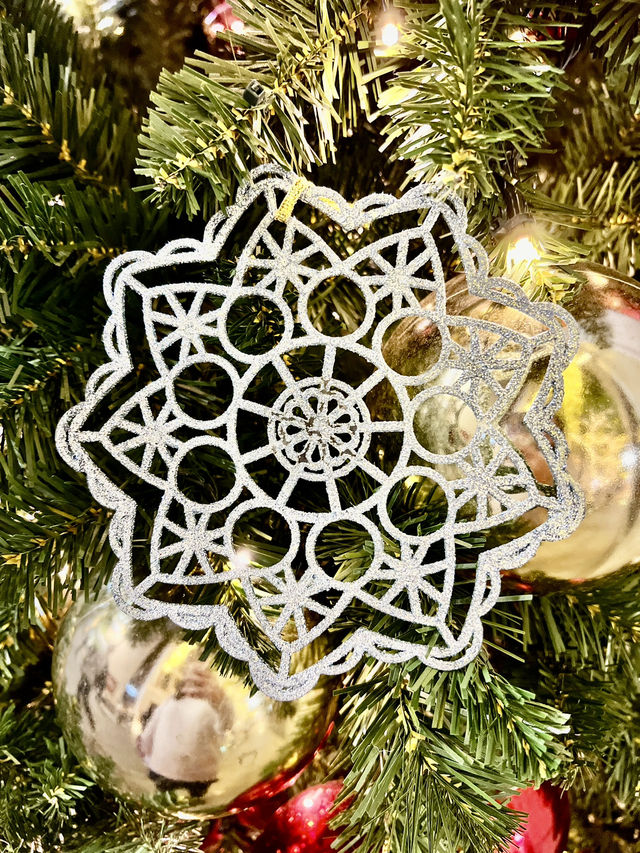 利東街「Dazzling Christmas」燈光裝置