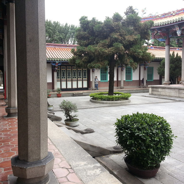 A Journey Through Time: Dalongdong Bao An Temple