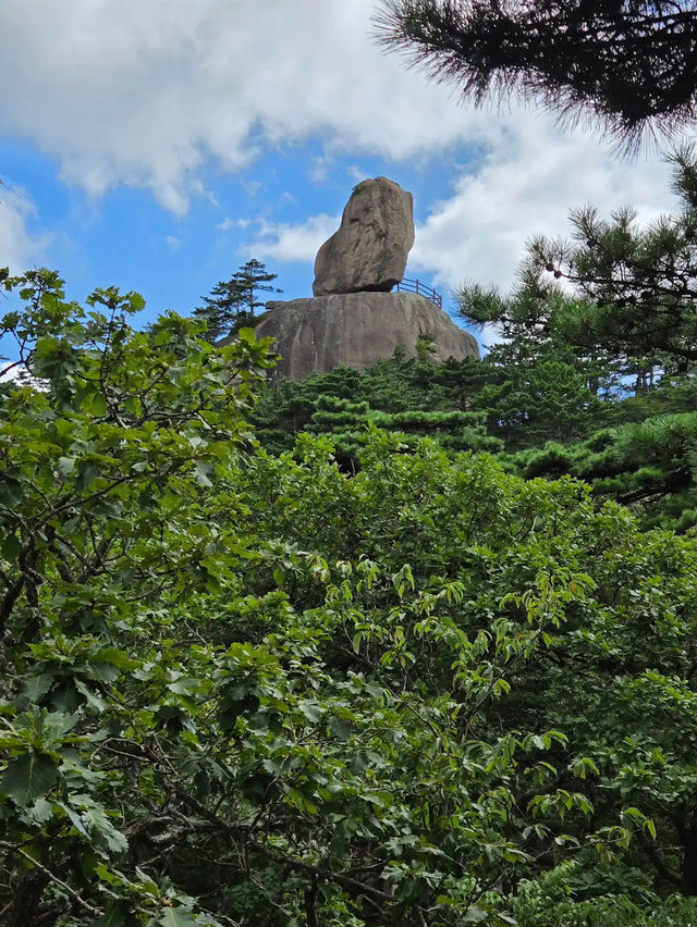Huangshan Mountain 