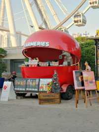 Asiatique The Riverfront