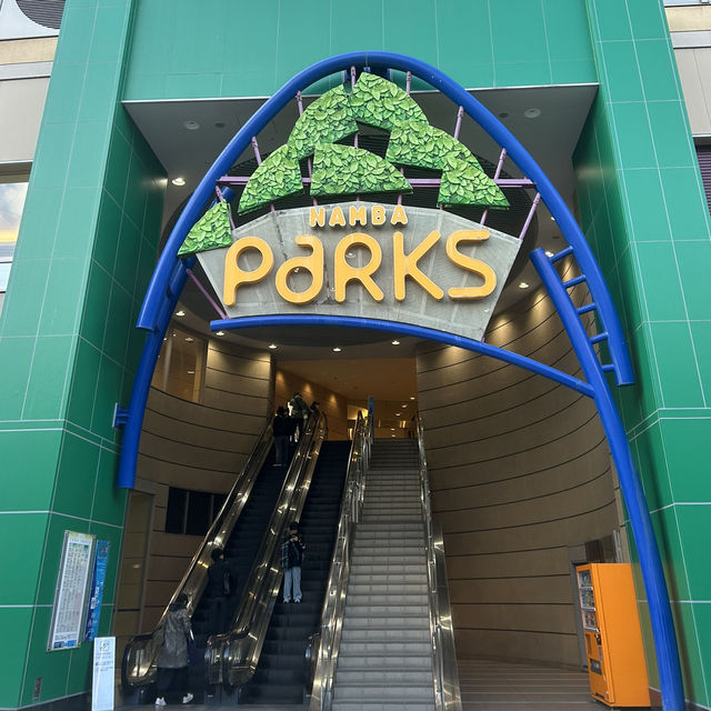 【大阪/難波】お腹を撫でると福がくる？！🐸