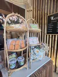 ร้านอาหารกึ่ง คาเฟ่ที่สวยมาก
