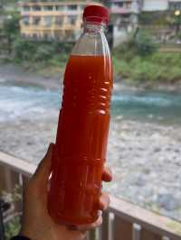 Retro Meal by the River in Wulai Old Street