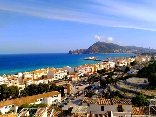 阿爾特亞 (Altea) 360 度全景盡收眼底。