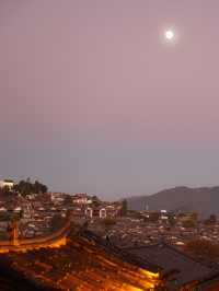 A Magical Trip to Lijiang Old Town – What to Eat & Where to Go! 🏔️🏡✨