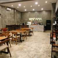  Umpama Café: A Hidden Gem for Tranquil Moments 