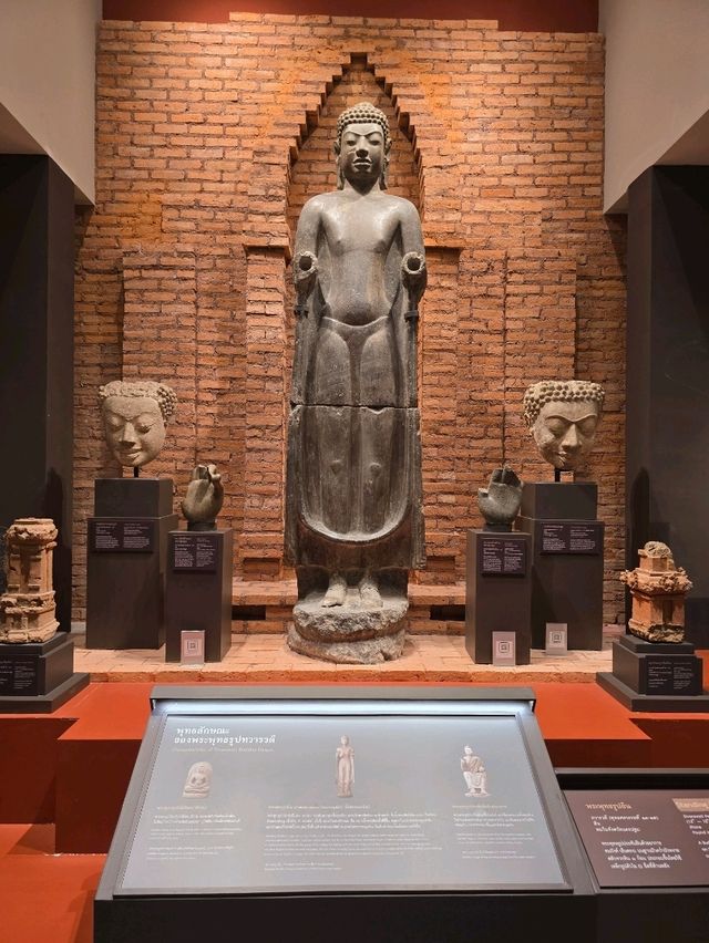 พิพิธภัณฑสถานแห่งชาติ พระปฐมเจดีย์
