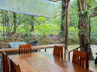 ร้านอาหารบ้านๆ ติดริมคลอง 