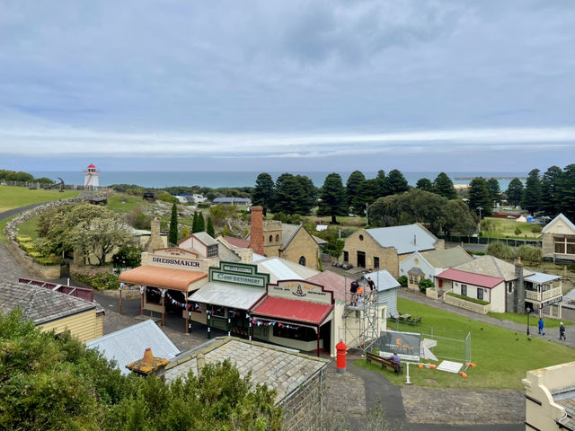 時光穿梭：探訪Warrnambool的Flagstaff Hill Maritime Village ⛵🏛️ 