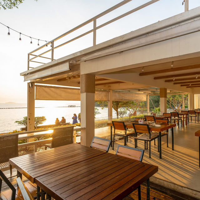 Seashell Village Beach Resort  