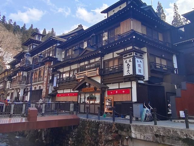 銀山溫泉