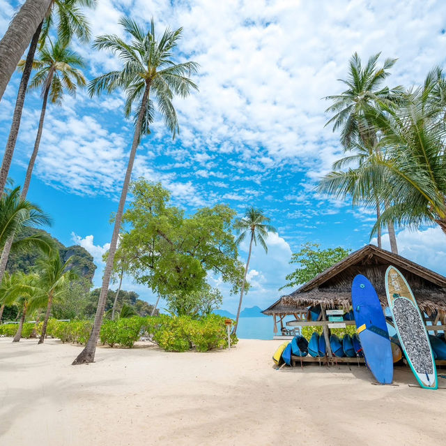 TreeHouse Villas ทรีเฮาส์ วิลล่าส์ เกาะยาวน้อย พัง