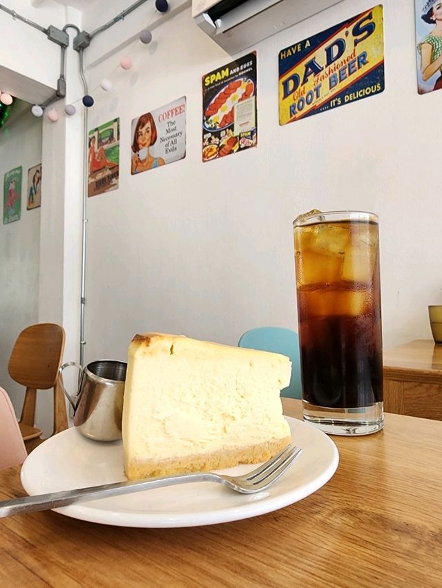 【バンコク】アメリカンな朝食カフェ🍳