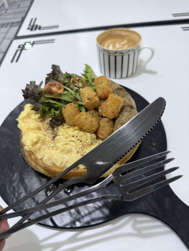 📍Café Monochrome คาเฟ่ 2 มิติที่แรกในสิงคโปร์