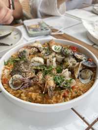 Halzan Penang: Where Nordic Minimalism Meets Bold Flavors