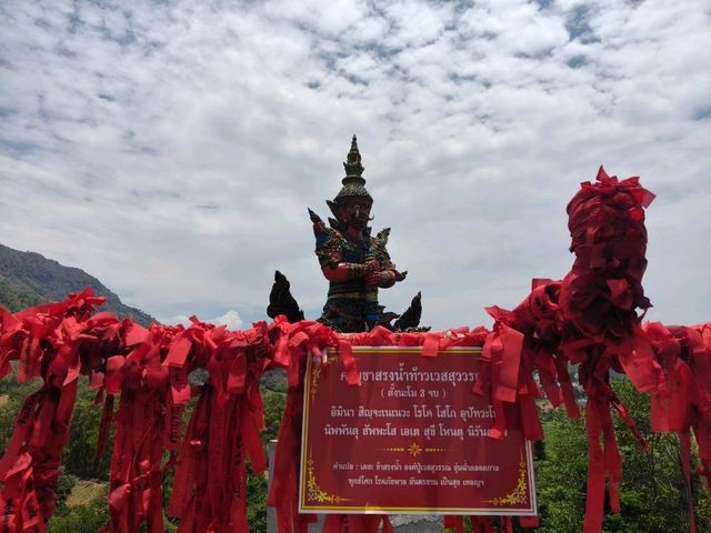 ท้าวเวสสุวรรณลอยฟ้า สายมูต้องห้ามพลาด