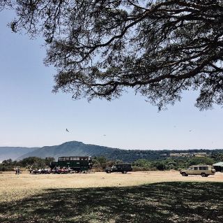 간단하지만 잊을 수 없는 Ngorongoro 캠핑 일상