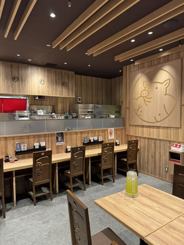 【大阪/心斎橋】創業70年以上の歴史を誇る名古屋名物みそかつの名店