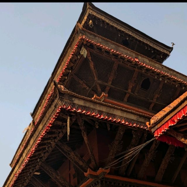 🇳🇵ニャタポラ寺院