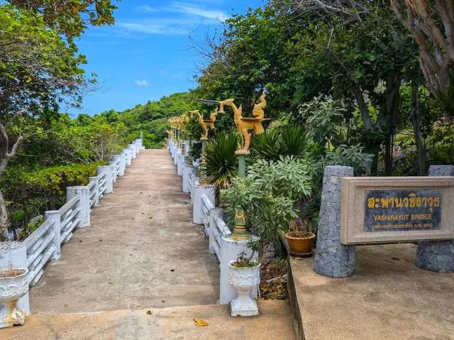 🌊🍜 SI RACHA WEEKEND ESCAPE: Seafood Feasts & Island Adventures! 