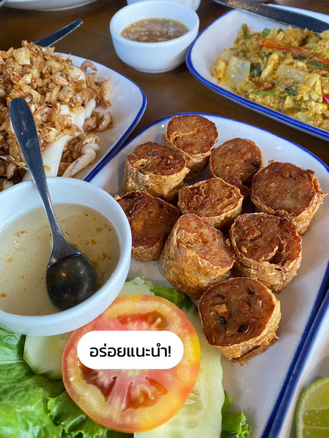 🏖 แนะนำร้านอาหารที่หัวหิน ไปเที่ยวทะเลต้องแวะ!✨