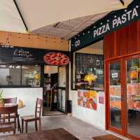  56 Pizza House ร้านพิซซ่าโฮมเมดลับย่านแบริ่ง