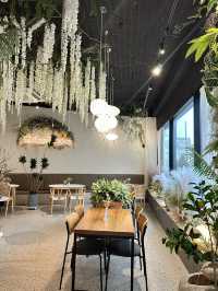 군산 그린스모어 카페 후기: 플랜테리어 감성 만끽🌿