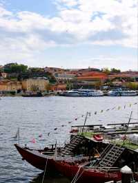 Porto – A City of Soul, Tiles, and the Taste of the Douro