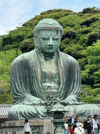 Review of "Kamakura" - A City of Temples, Art, and the Sea